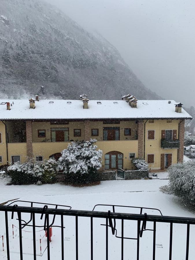 La Vineria House - Appartamento Yellow Dolcè Kültér fotó